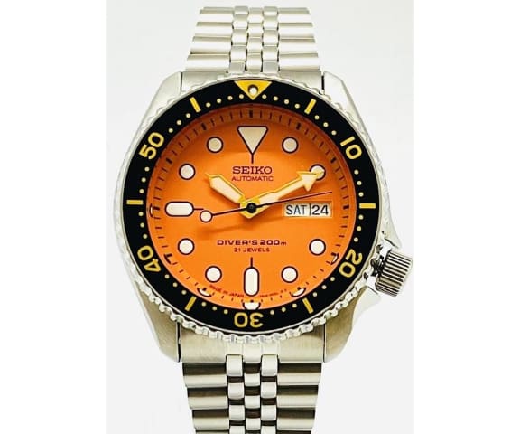 SEIKO SKX011J Divers Automatic Stainless Steel Strap Men’s Watch
